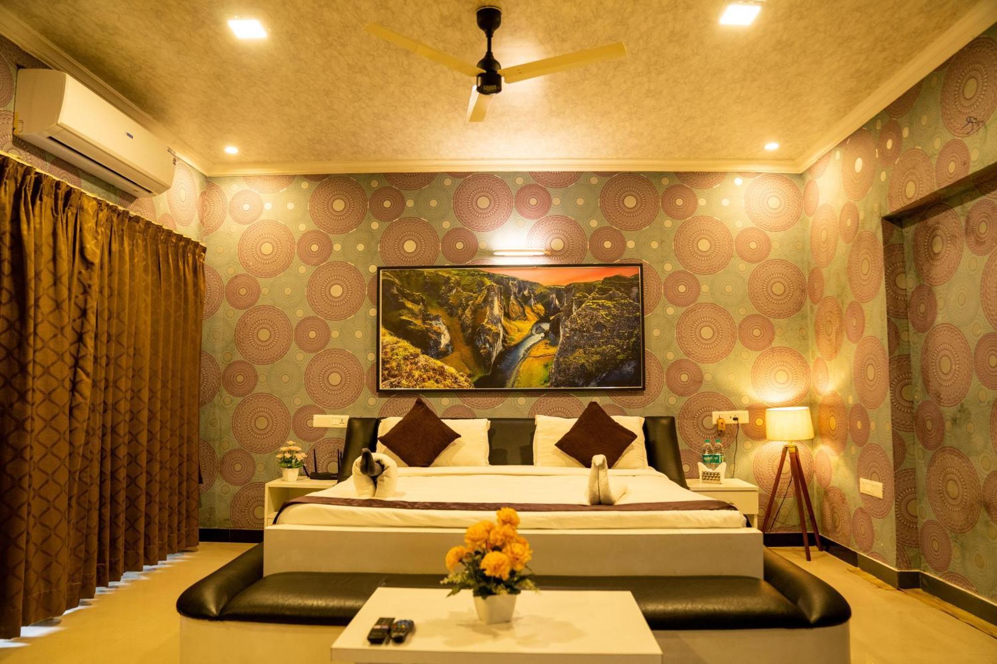 Seasons Suites Jp Nagar 벵갈루루 객실 사진