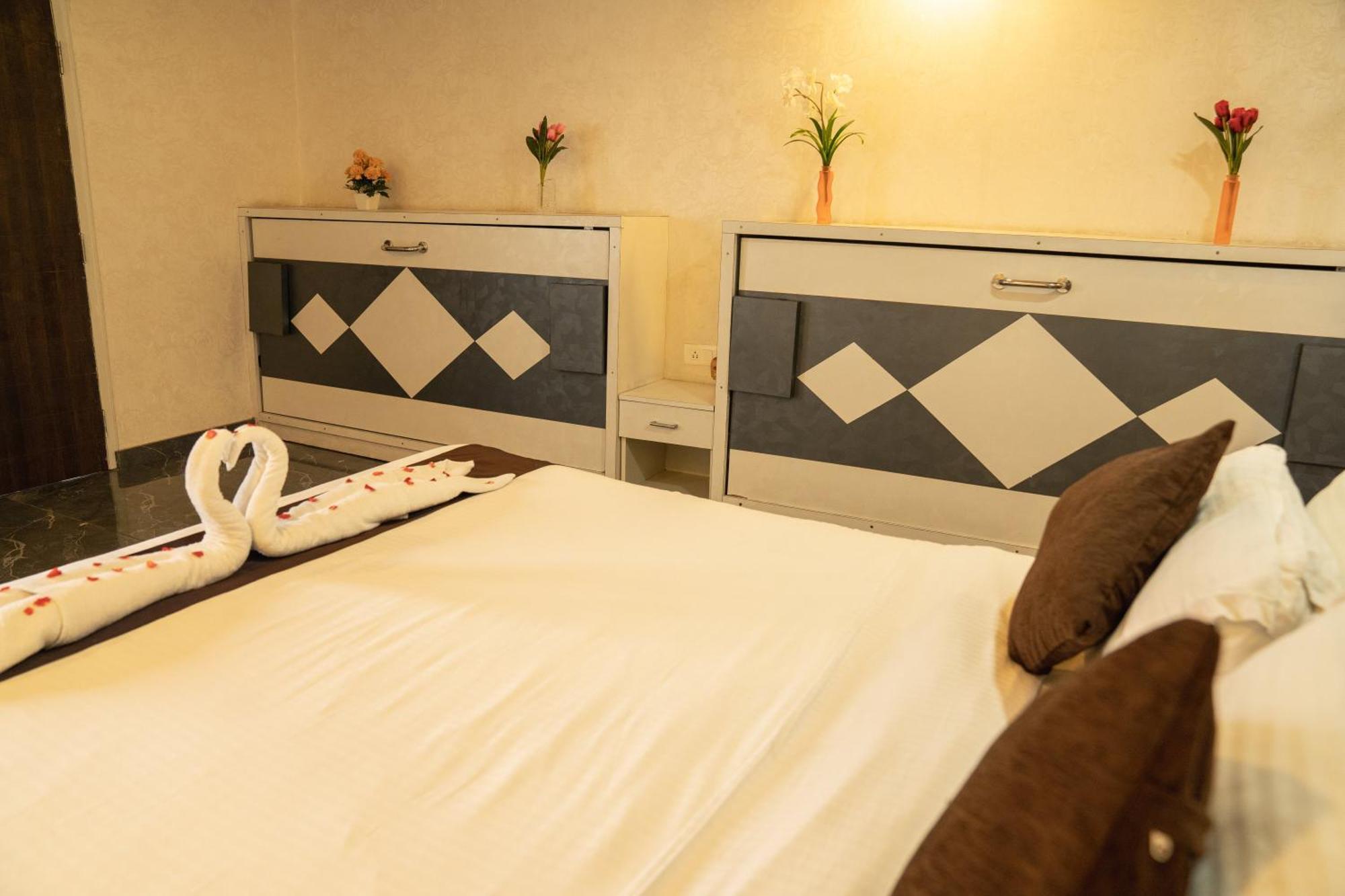 Seasons Suites Jp Nagar 벵갈루루 객실 사진